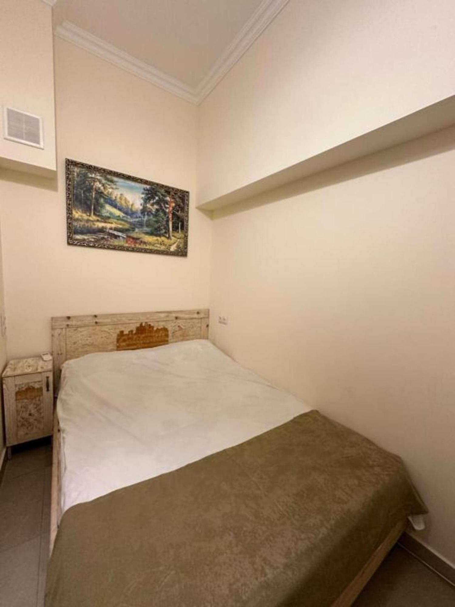 Hotel & Apartments California Erivan Exterior foto